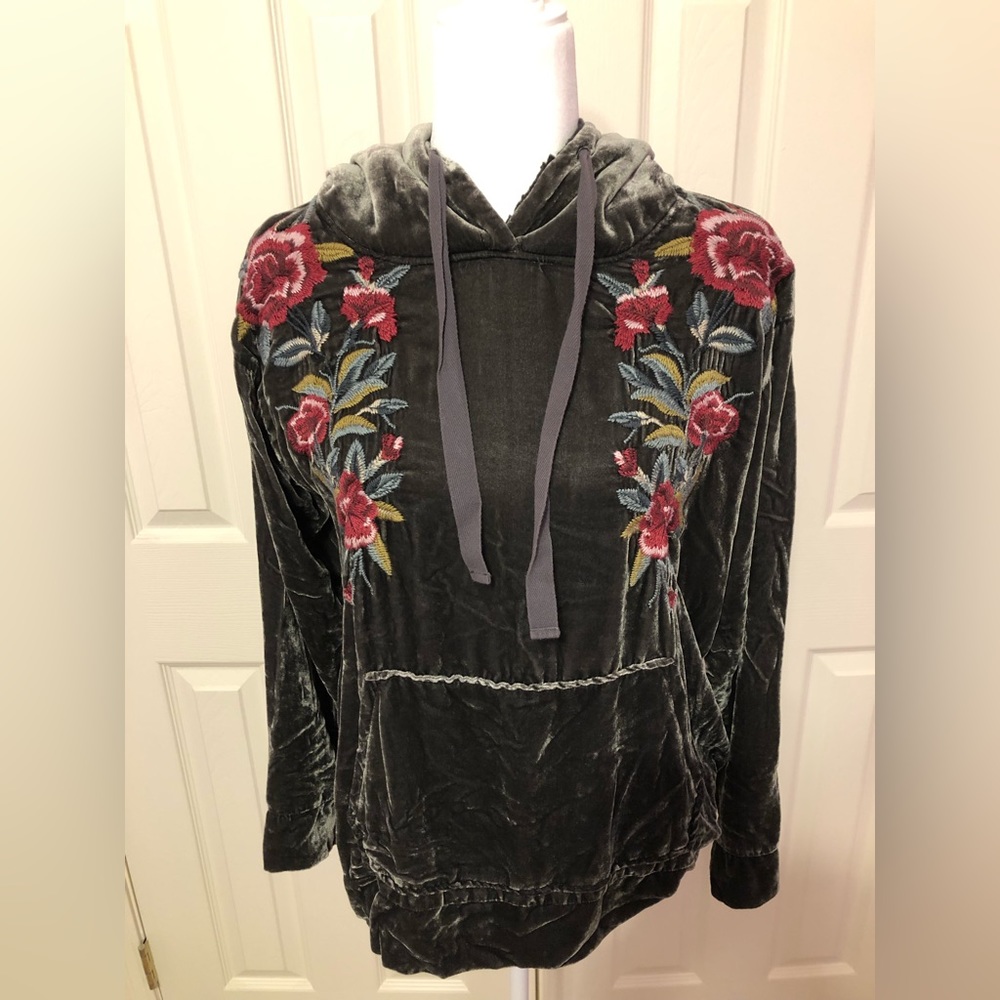 Johnny Was Los Angeles Dark Green Floral Embroidered Pullover Hoodie Size SMALL